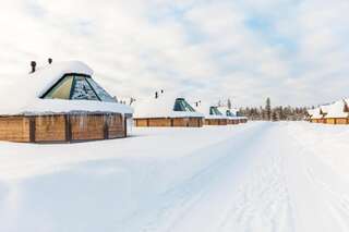 Курортные отели Levi Northern Lights Huts Леви Хижина со стеклянной крышей-26